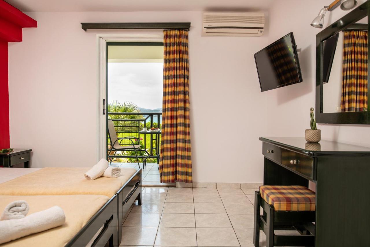 Sea View Hotel *