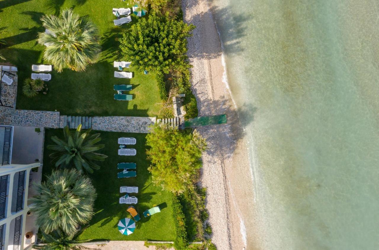 Sea View Hotel Alikes